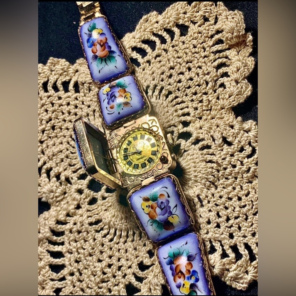 Vintage USSR Russian made Porcelain/Enamel watch by Yanka Chaika Hand Painted